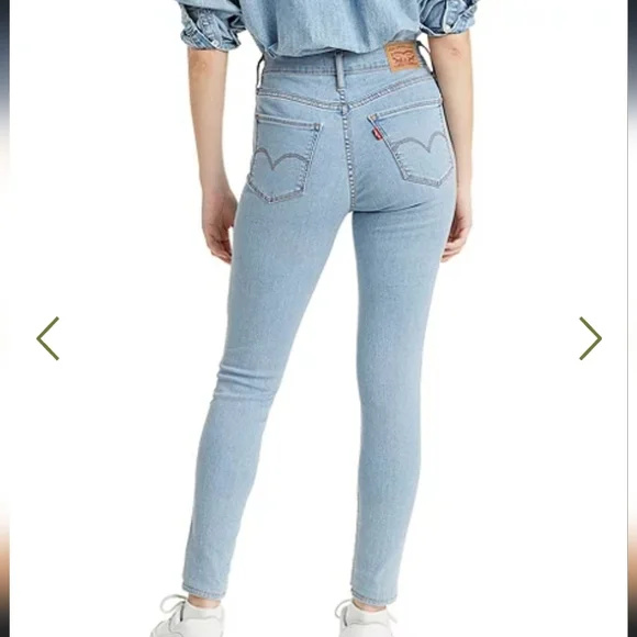 HOST PICK - 720 High Rise Super Skinny Levi's Jeans - Picture 1 of 13